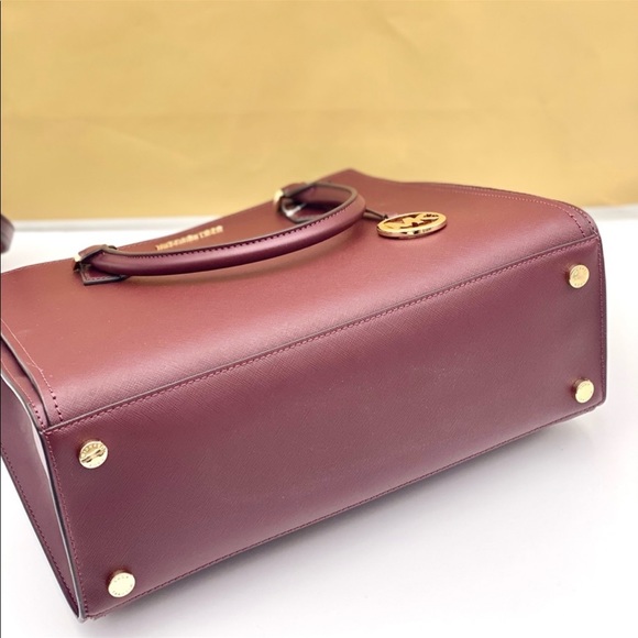 Michael Kors Large Hope Satchel and Wallet Set - Picture 8 of 11